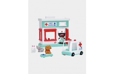 Chad Valley tots town vet centre playset UK Sale