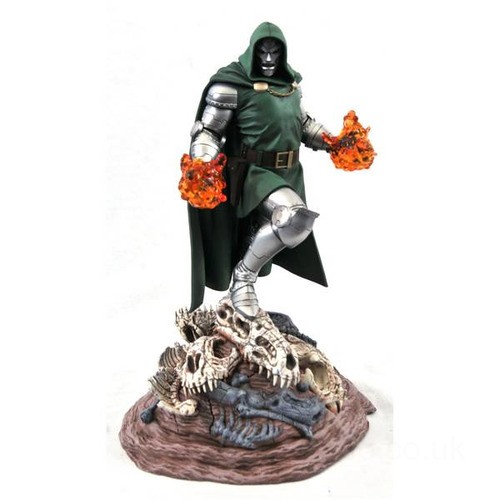 Marvel Gallery Dr. Doom 9-inch PVC Statue - Exclusive UK Sale